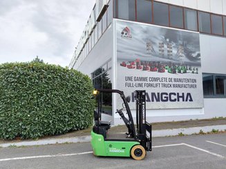 Carretilla contrapesada de 3 ruedas Hangcha X3W10-I (CPDS10-XD4-I)