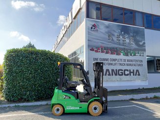 Carretilla contrapesada de 4 ruedas Hangcha XC25i