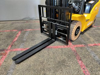 Carretilla contrapesada de 4 ruedas Hangcha XE20Ci ( CPD20-XEXY2HA-SI )