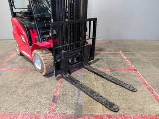 Carretilla contrapesada de 4 ruedas Hangcha A4W25