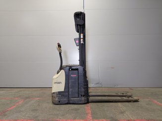 Apilador Crown ESI4000-14