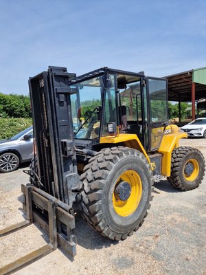 Carretilla todoterreno JCB 940-2 - 1