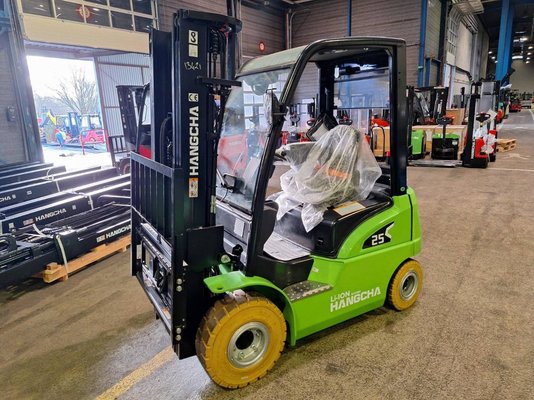 Carretilla contrapesada de 4 ruedas Hangcha XC25i - 1