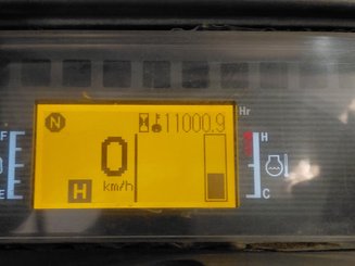 Carretilla contrapesada de 4 ruedas Caterpillar GP25NTD - 10