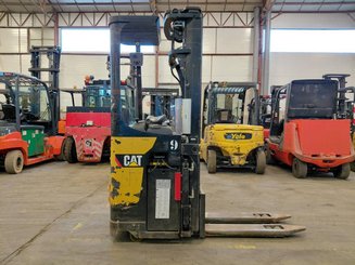 Apilador con plataforma Caterpillar NSR20N - 2