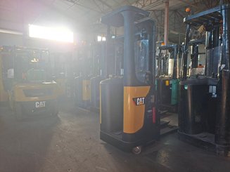 Apilador con plataforma Caterpillar NSR16NI - 23