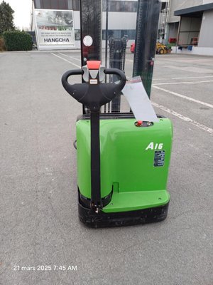 Apilador con conductor acompañante Hangcha CDD16-AC1-LI - 1