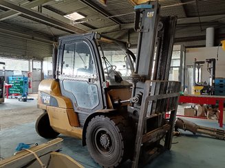 Carretilla contrapesada de 4 ruedas Caterpillar DP50NT
