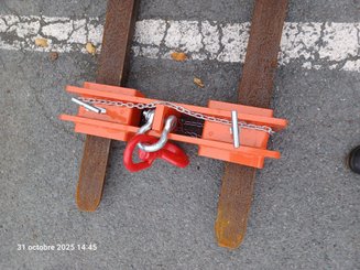 Accesorio de mantenimiento Total Source Crochet porte charge enfourchable - 1