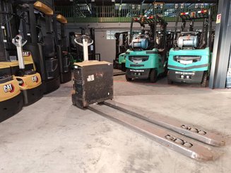 Transpaleta con conductor acompañante Caterpillar NPV20N2 - 4