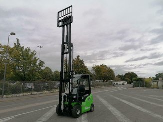 Carretilla contrapesada de 4 ruedas Hangcha XC25i - 6