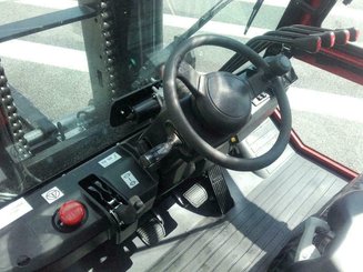 Carretilla contrapesada de 4 ruedas Hangcha XF120D