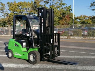 Carretilla contrapesada de 4 ruedas Hangcha XC35i