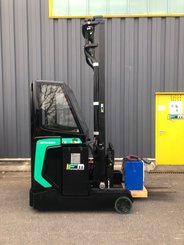 Carretilla retráctil Mitsubishi RB16N2H Cabine Grand Froid pour entrepôt frigorifique - 1