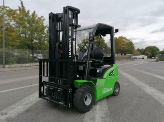 Carretilla contrapesada de 4 ruedas Hangcha XC25i - 4