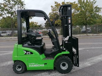 Carretilla contrapesada de 4 ruedas Hangcha XC25i