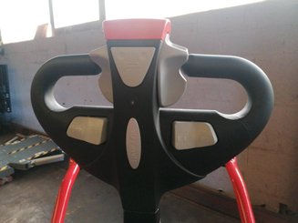 Transpaleta con plataforma Hangcha CBD30-AZ3S