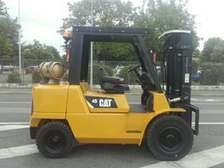 Carretilla contrapesada de 4 ruedas Caterpillar GP45K