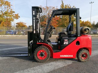 Carretilla contrapesada de 4 ruedas Hangcha XF25G