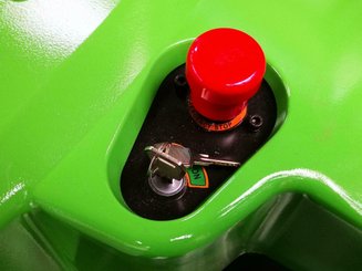 Transpaleta con conductor acompañante Hangcha CBD20-I