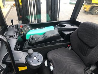 Carretilla retráctil Mitsubishi RB16N2H Cabine Grand Froid pour entrepôt frigorifique - 2