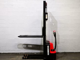 Apilador con conductor acompañante Hangcha CDD10-AMC1-SZ