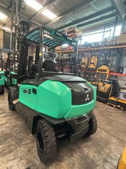 Carretilla eléctrica Mitsubishi FB55NH - 7