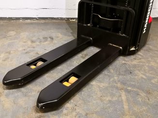 Apilador con conductor acompañante Hangcha CDD10-AMC1-SZ