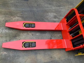 Apilador Yale MS12X