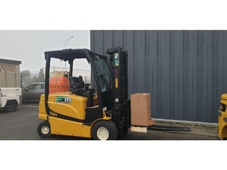 Carretilla eléctrica Yale ERP30VL