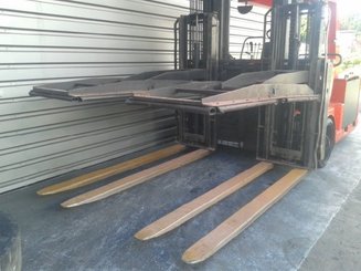 Carretilla contrapesada de 4 ruedas Mora EP105RK - 3