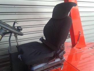 Carretilla contrapesada de 4 ruedas Mora EP105RK - 4