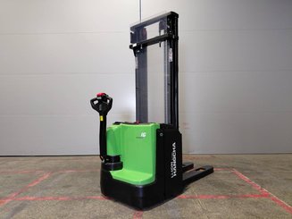 Apilador con conductor acompañante Hangcha CDD16-XT1-SIL
