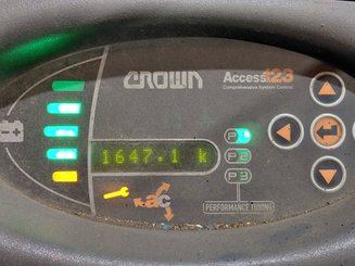 Carretilla contrapesada de 4 ruedas Crown SCF6040-18