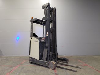 Carretilla retráctil Crown ESR 5260