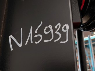 Carretilla contrapesada de 4 ruedas Hangcha XE30i ( CPD30-XEY2HA-SI )