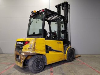 Carretilla contrapesada de 4 ruedas Hyundai 45B9