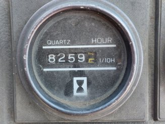 Carretilla contrapesada de 4 ruedas Nissan DF05A79V - 8