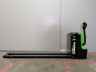 Transpaleta con conductor acompañante Hangcha CBD30-XT1-SI