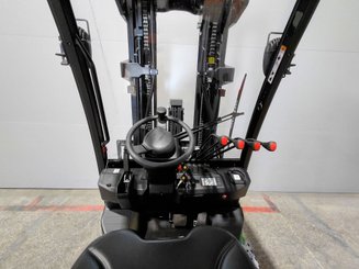 Carretilla contrapesada de 3 ruedas Hangcha  XC3-18i (CPDS18-XCY2G-SI) 