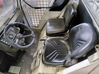 Tractor de remolque Charlatte T135