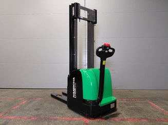 Apilador con conductor acompañante Hangcha CDD12-AC2-i 