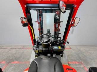 Carretilla contrapesada de 4 ruedas Hangcha XE25i ( CPD25-XEY2HA-SI )