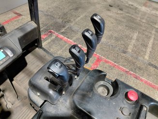 Carretilla contrapesada de 4 ruedas Doosan B50X-7