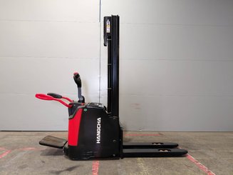 Apilador con plataforma Hangcha CDD12-AC2S-L