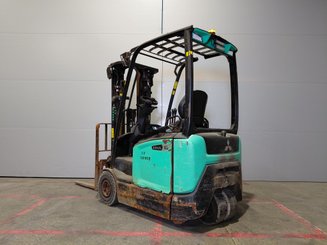 Carretilla contrapesada de 3 ruedas Mitsubishi FB16NT