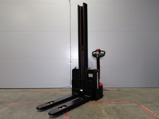 Apilador con conductor acompañante Hangcha CDD12-AMC2  - 2