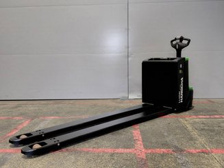 Transpaleta con conductor acompañante Hangcha CBD30-XT1-SI
