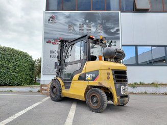 Carretilla contrapesada de 4 ruedas Caterpillar GP45NTD