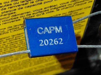 Transpaleta con plataforma Mitsubishi PBR20N